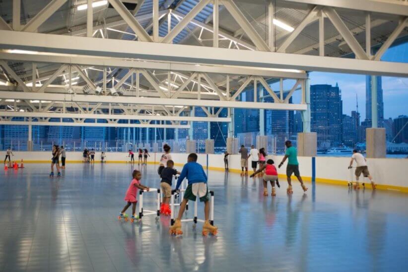 Take the kid and families and go skating at the Brooklyn Bridge Park