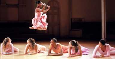 Dance, dance, Dance!