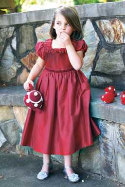 Holiday finest: Toddler dress has us seeing red