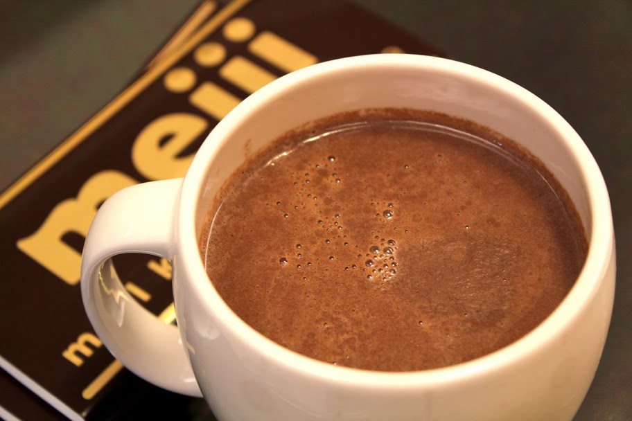 super-creamy-real-hot-chocolate-max-brenner-inspired