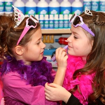 Cozys-Cuts-for-Kids
