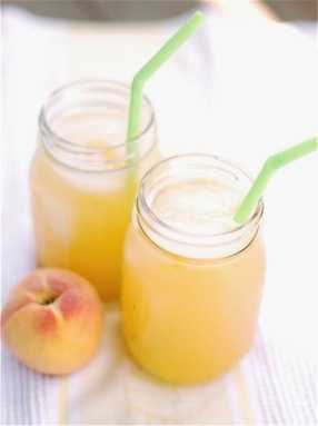 roasted-peach-lemonade