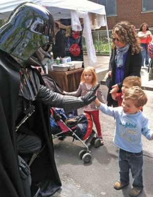 Rock climbing, tigers, and clowns at annual festival