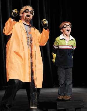 Doktor Kaboom is back and booming