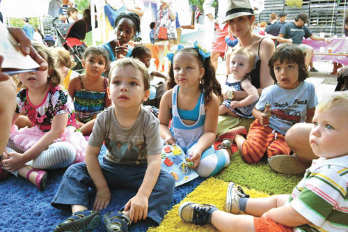 Families enjoy music, arts and crafts, and so much more at Greenwood Park