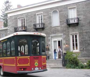 A month of fun at Bartow-Pell Mansion