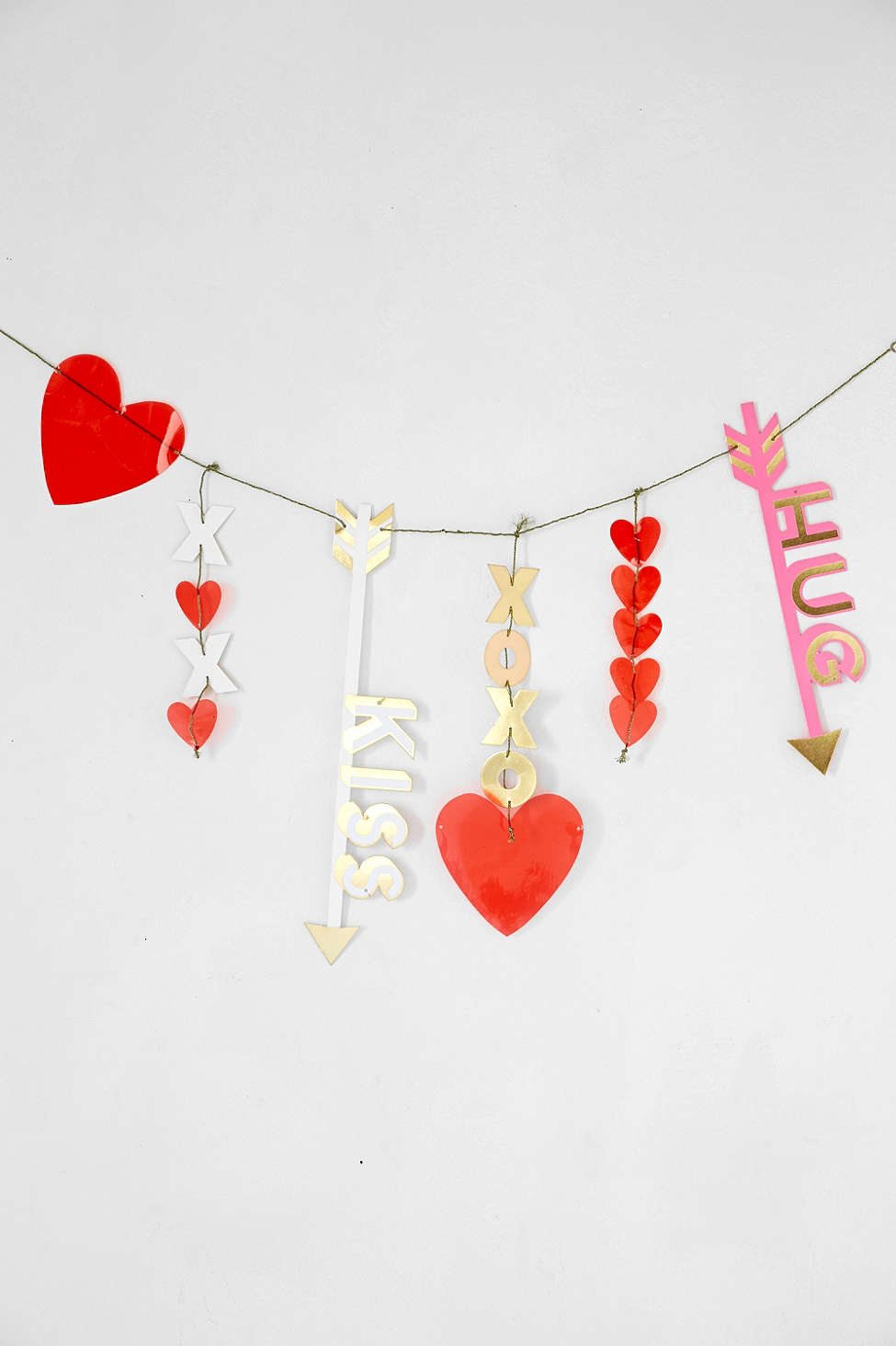 XOXO Garland Kit from Urban Outfitters