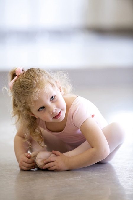 little girl doing ballet