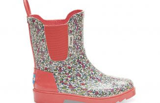 toms rubber boots