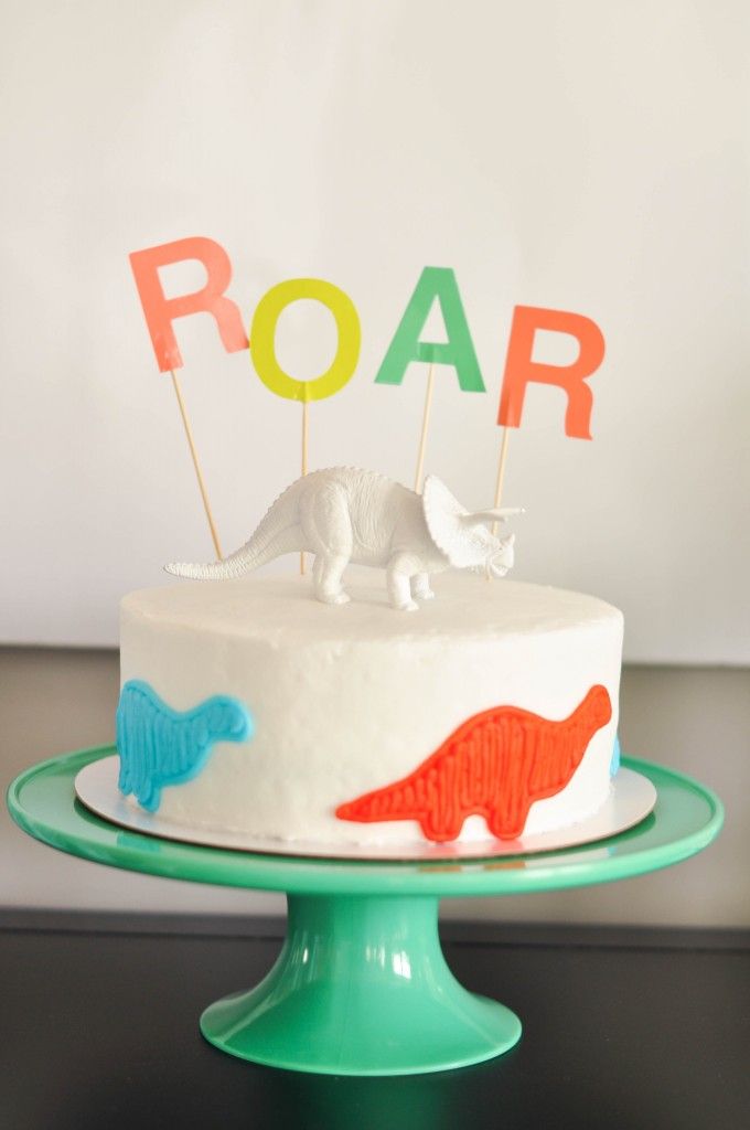 Dino Cake