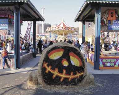 Halloween fun at Luna Park
