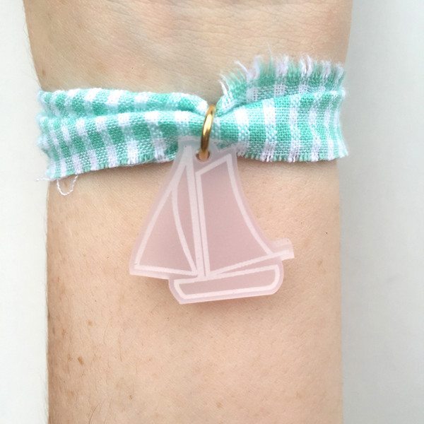 Stoney Clover Lane Sailboat Bracelet