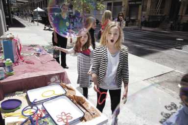 Play — and create — outside!