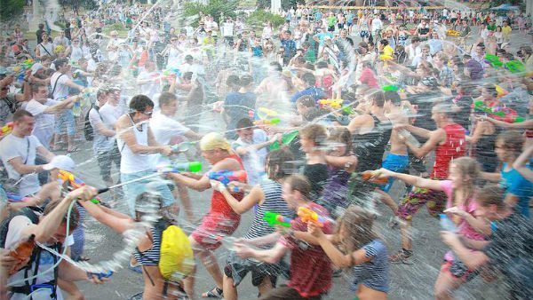 Squirt Gun Fight On Coney Island