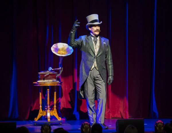“The Illustionists: Turn Of The Century”