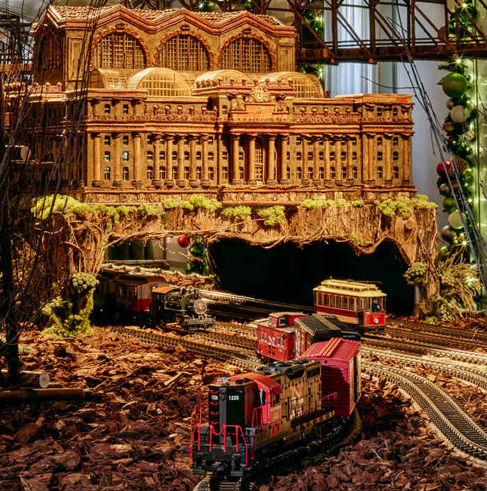 The Holiday Train Show will arrive this Saturday at the New York Botanical Garden. Photo via nybg.org.