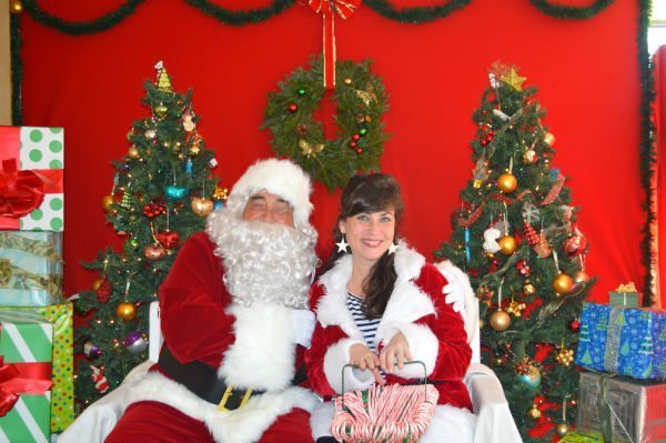 Christmas In The Garden & Tree Lighting At Queens Botanical Garden