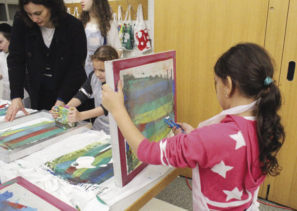 Celebrate Hanukkah with fun art activities at the Jewish Children’s Museum
