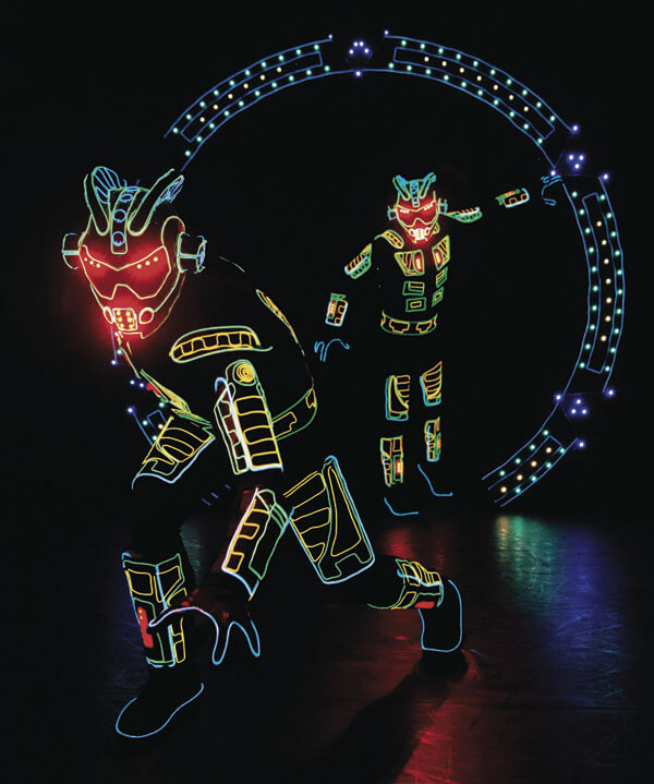 ‘iLuminate’ glow-in-the-dark dance show lights up New World Stages