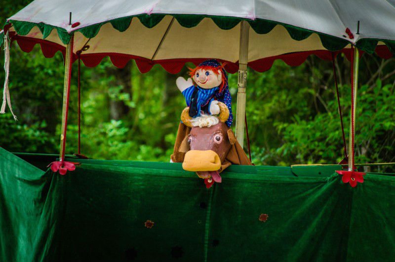 Sandglass Theater: “Punschi” at Symphony Space