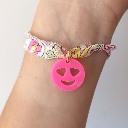 Stoney Clover Lane Heart Eyes Emoji Bracelet