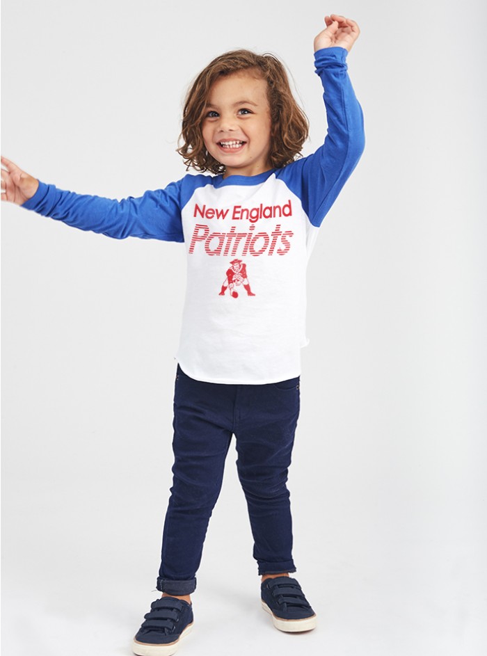 Junk Food Kid Unisex NFL New England Patriots Raglan