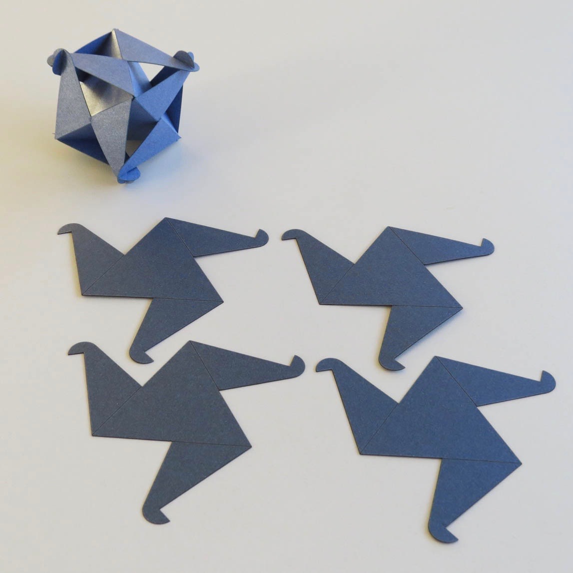 Leonardo and Luca: Using Art to Understand Mathematics at the National Museum of Mathematics