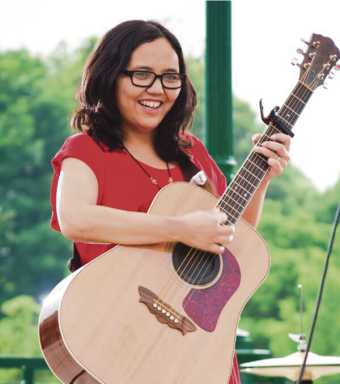 Together again: Suzi Shelton and Little Miss Ann reunite for concert at Jalopy Theatre