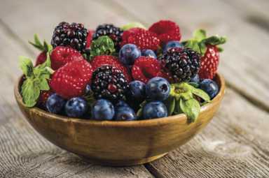 Brain-boosting snacks: Super foods fuel memory, improve mood