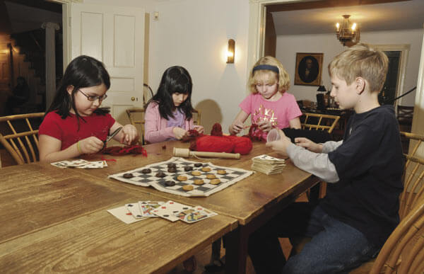 Back in time: Spring Break Crafts and Games at Mount Vernon Hotel Museum and Garden