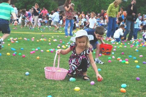 Barnyard Egg Hunt at Queens County Farm Museum