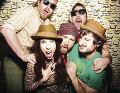 Joanie Leeds rocks Brooklyn with new album release