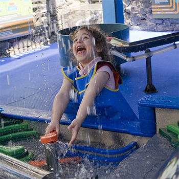 “Dynamic H2O” Exhibit at the Children's Museum of Manhattan