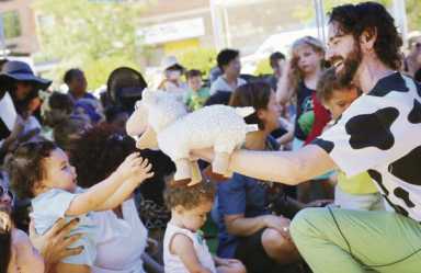 ‘Moo-ve’ to the beat with Moozika at Putnam Triangle