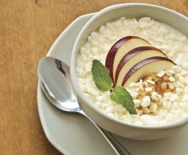 Breakfasts high in protein boost kids’ brain power