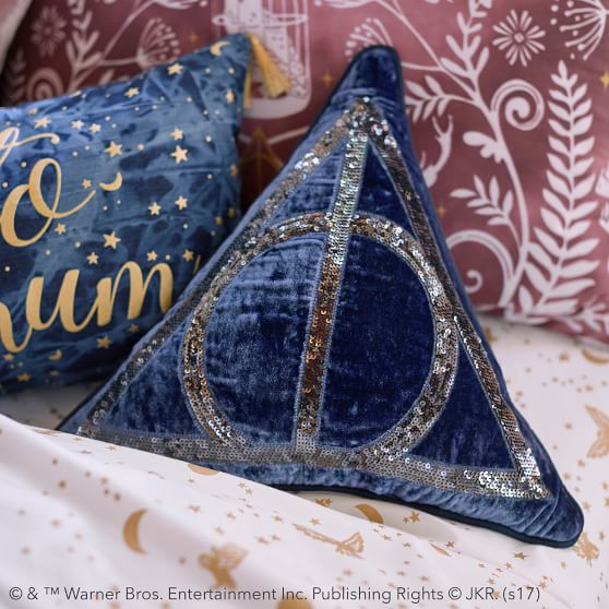 HARRY POTTER DEATHLY HALLOWS Pillow 
