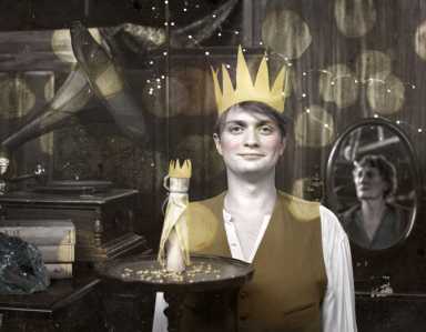 The_Young_King_Promo_by_Andy_Ellis-685×534