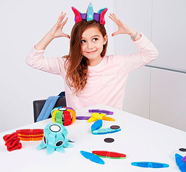 Snap and wear: Create accessories with magnetic toy kit