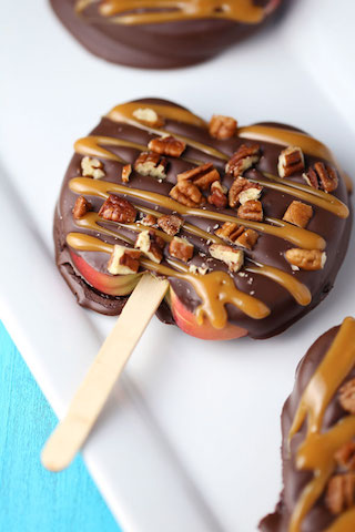 Chocolate Turtle Apple Slices