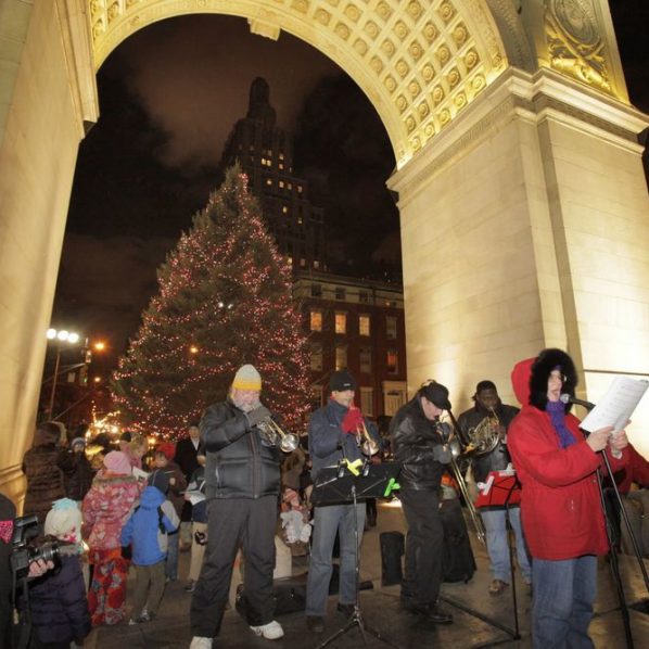 Christmas Eve Caroling In Washington Square Park