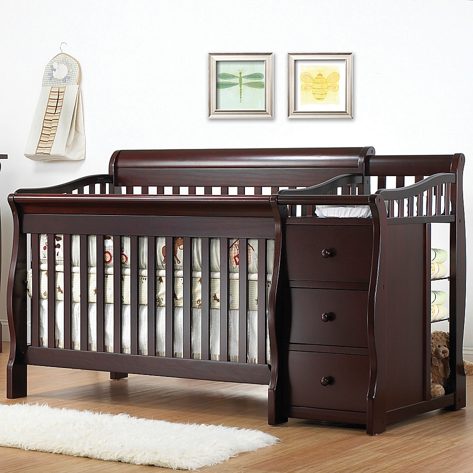 Sorelle Tuscany 4-in-1 Convertible Crib and Changer