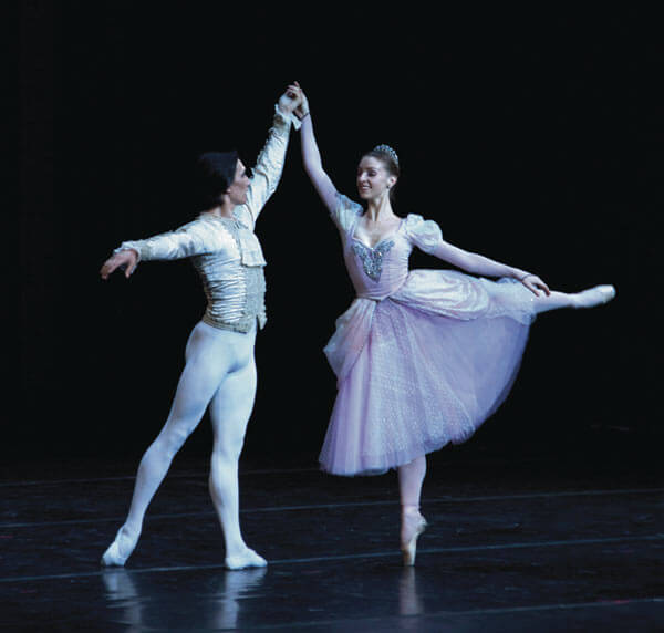 ‘Cinderella’ twirls onto stage at Lehman Center