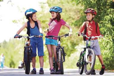 Learn to ride a bike at Shoelace Park
