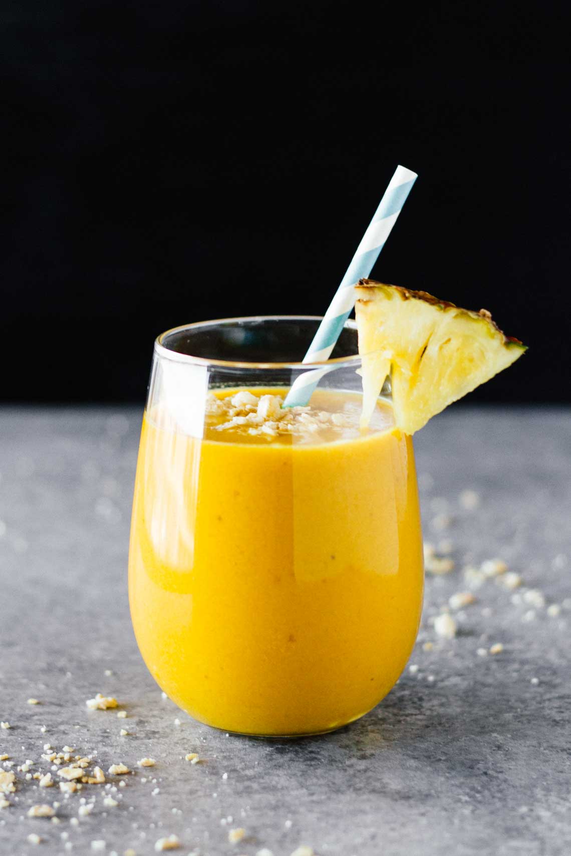 Pineapple And Turmeric Smoothie 