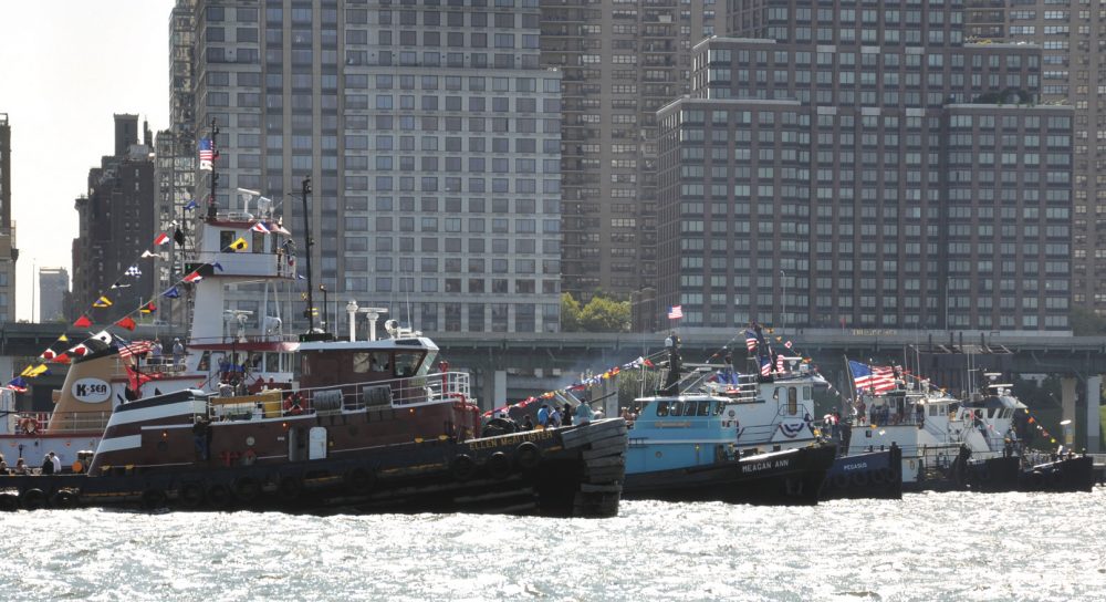 Great North River Tugboat Race 