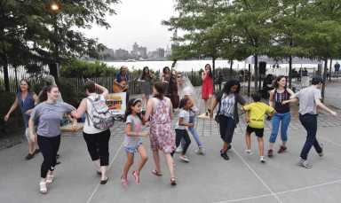 Do-si-do to American folk music with the City Stompers
