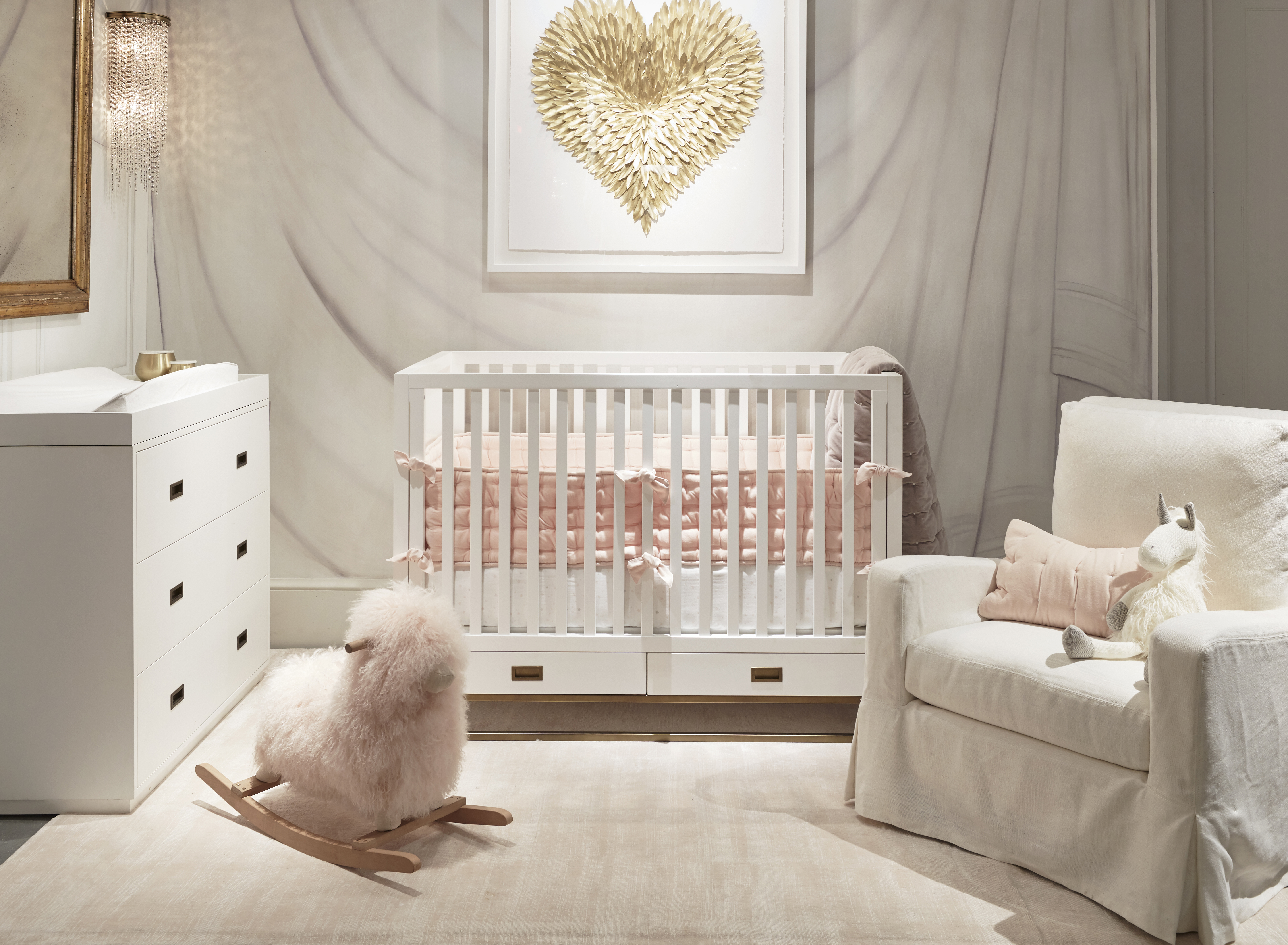childs bedroom with luxe decorations
