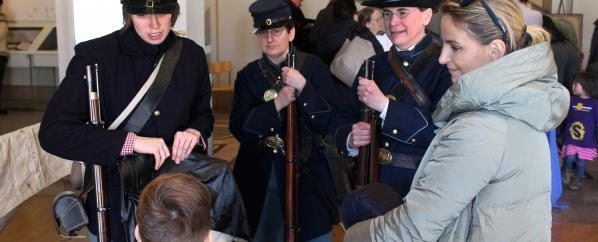 Living History: Women, the Extraordinary Soldiers of the Civil War
