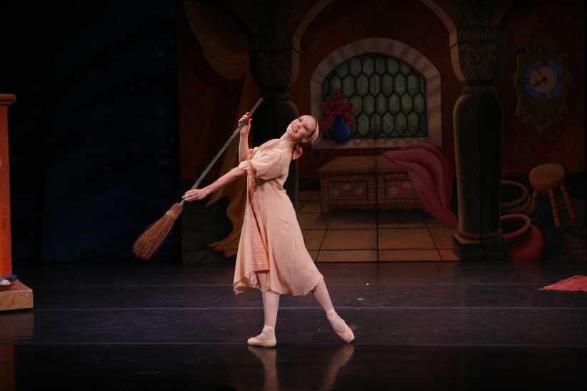Cinderella at New York Theatre Ballet