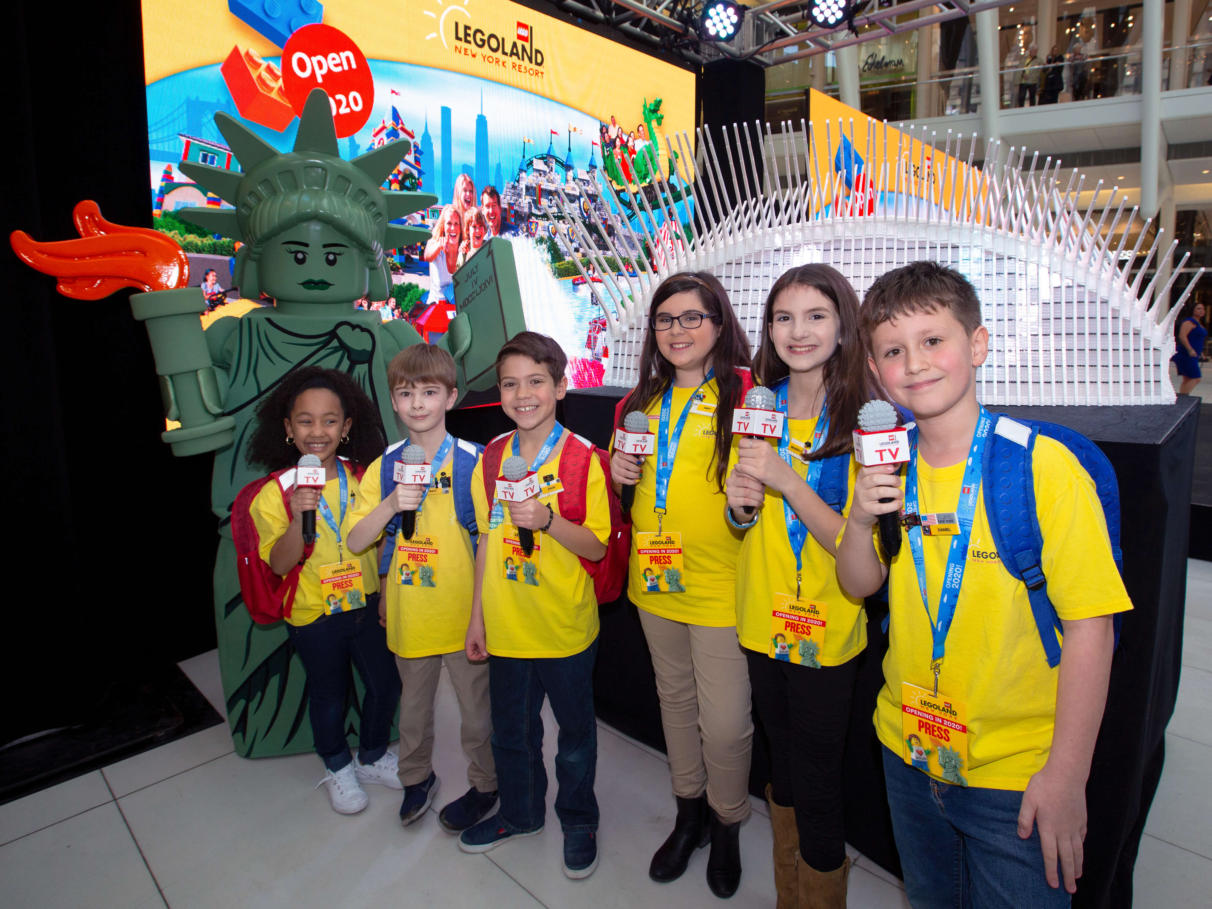 LEGOLAND New York's Kid Reporter Team in front of LEGOLAND's Oculus Model!